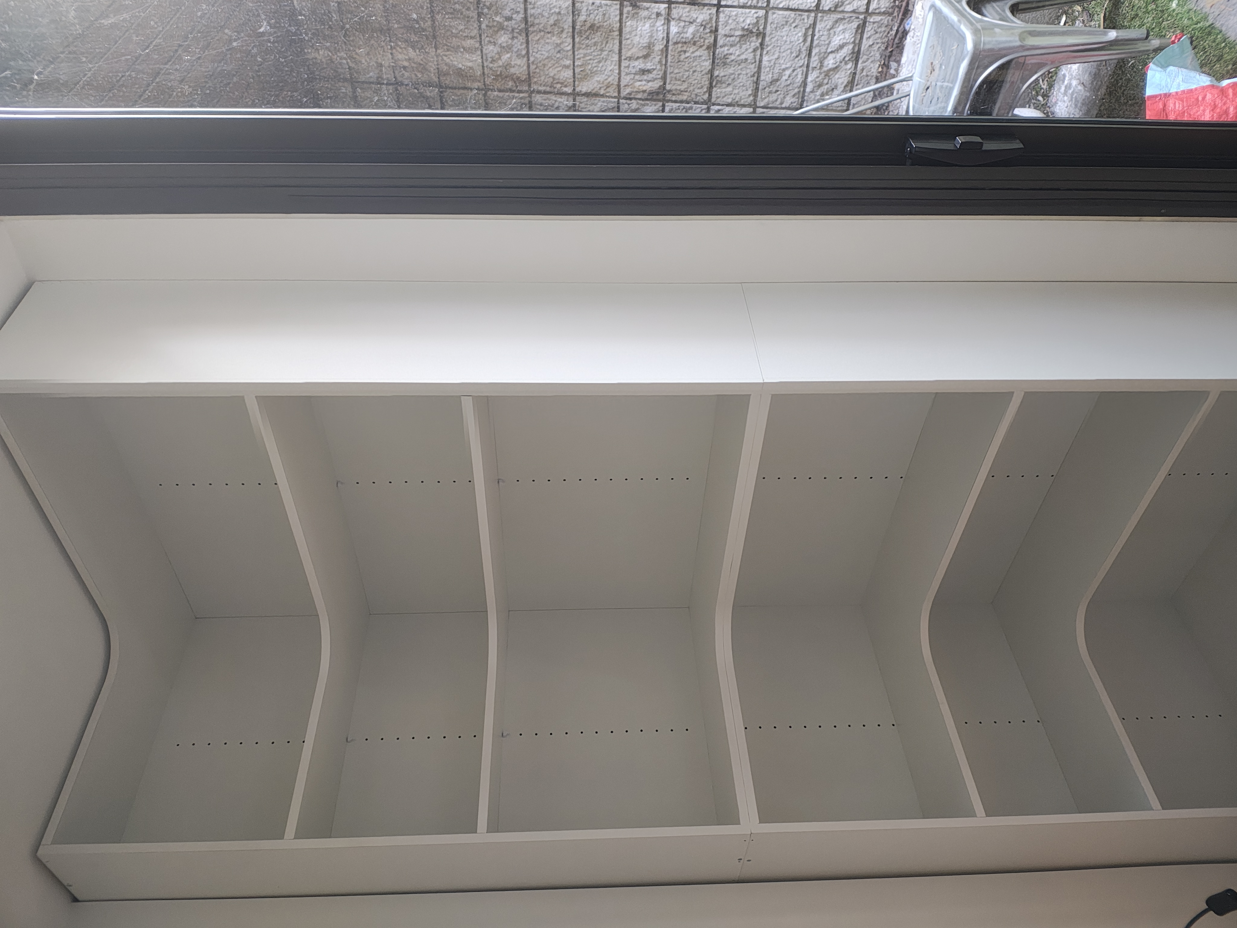 Cabinets & Wardrobes