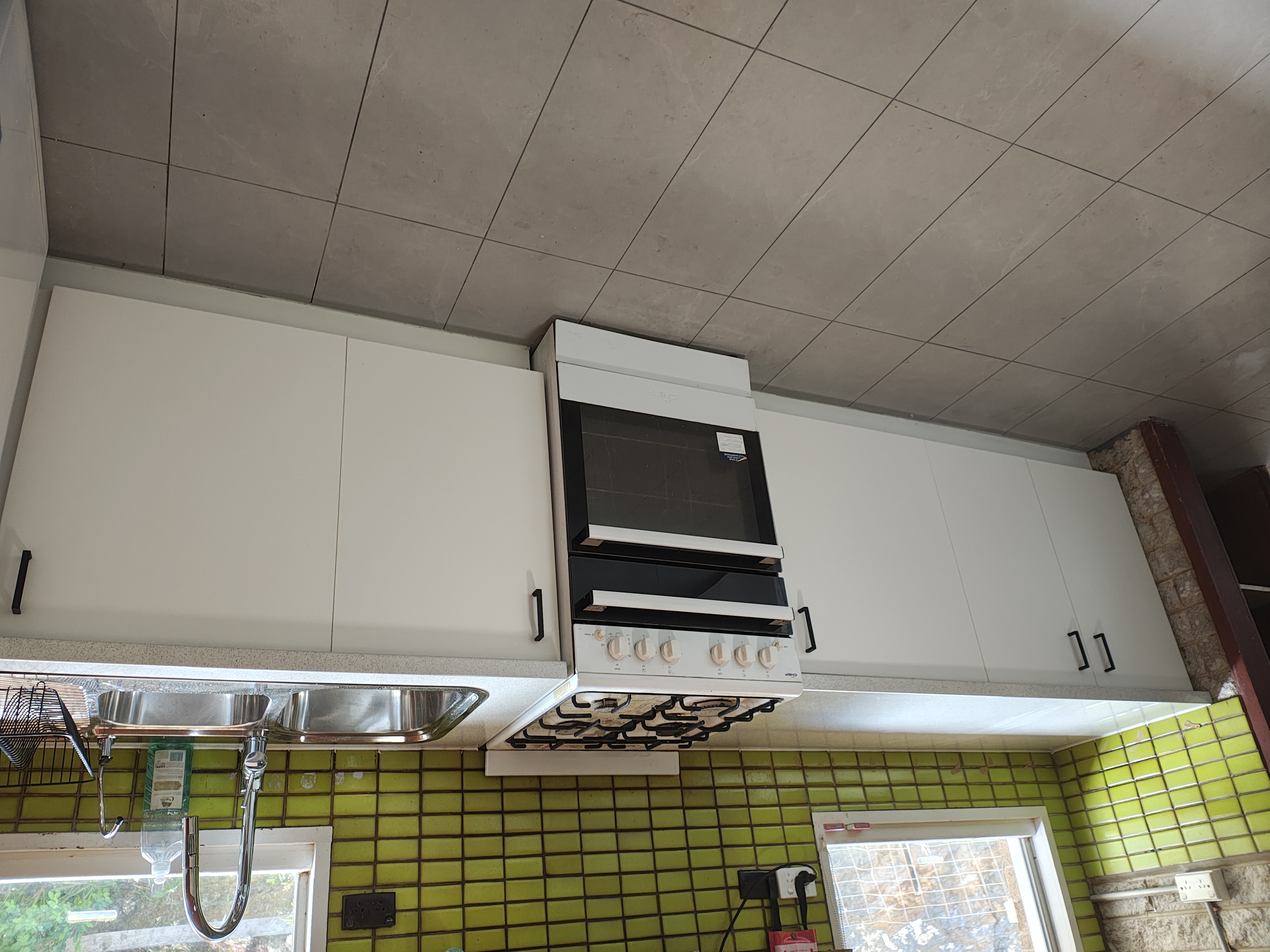 Cabinets & Wardrobes
