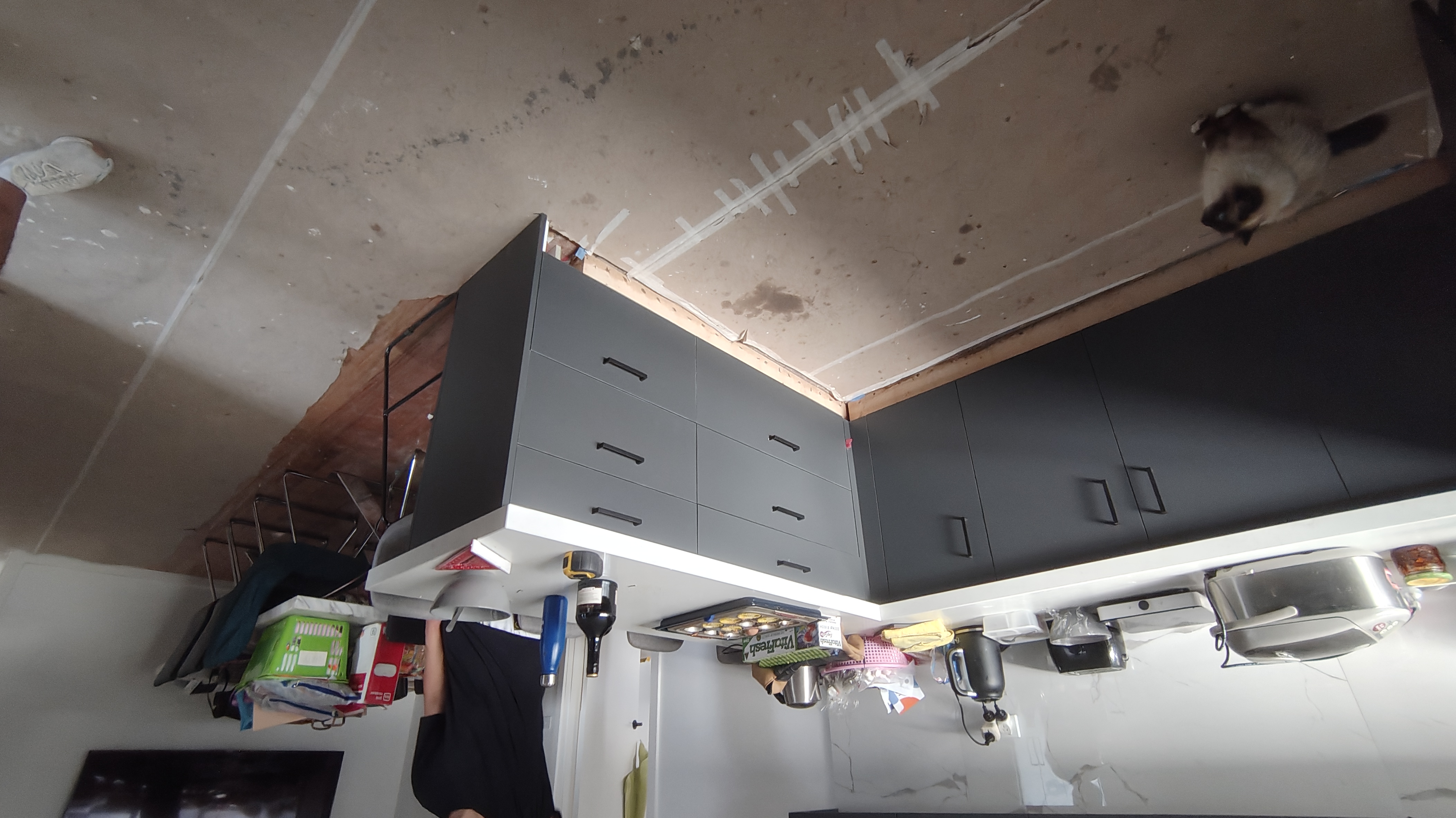 Cabinets & Wardrobes