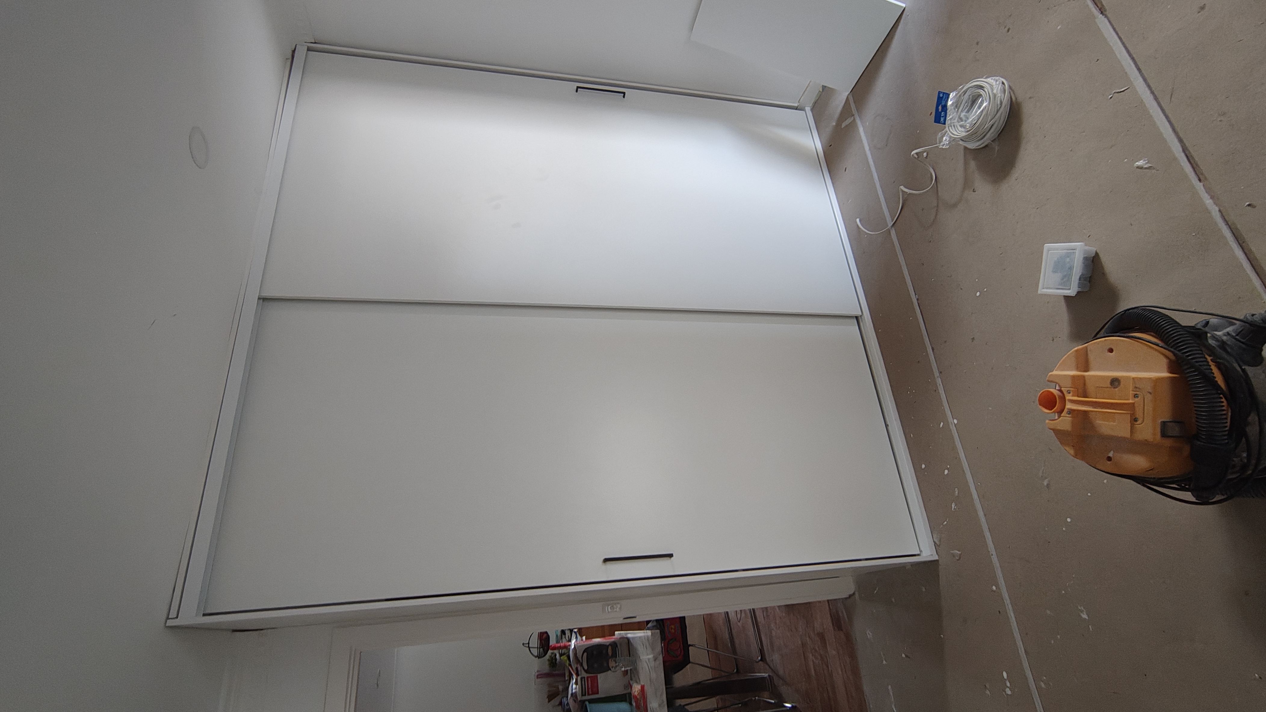 Cabinets & Wardrobes