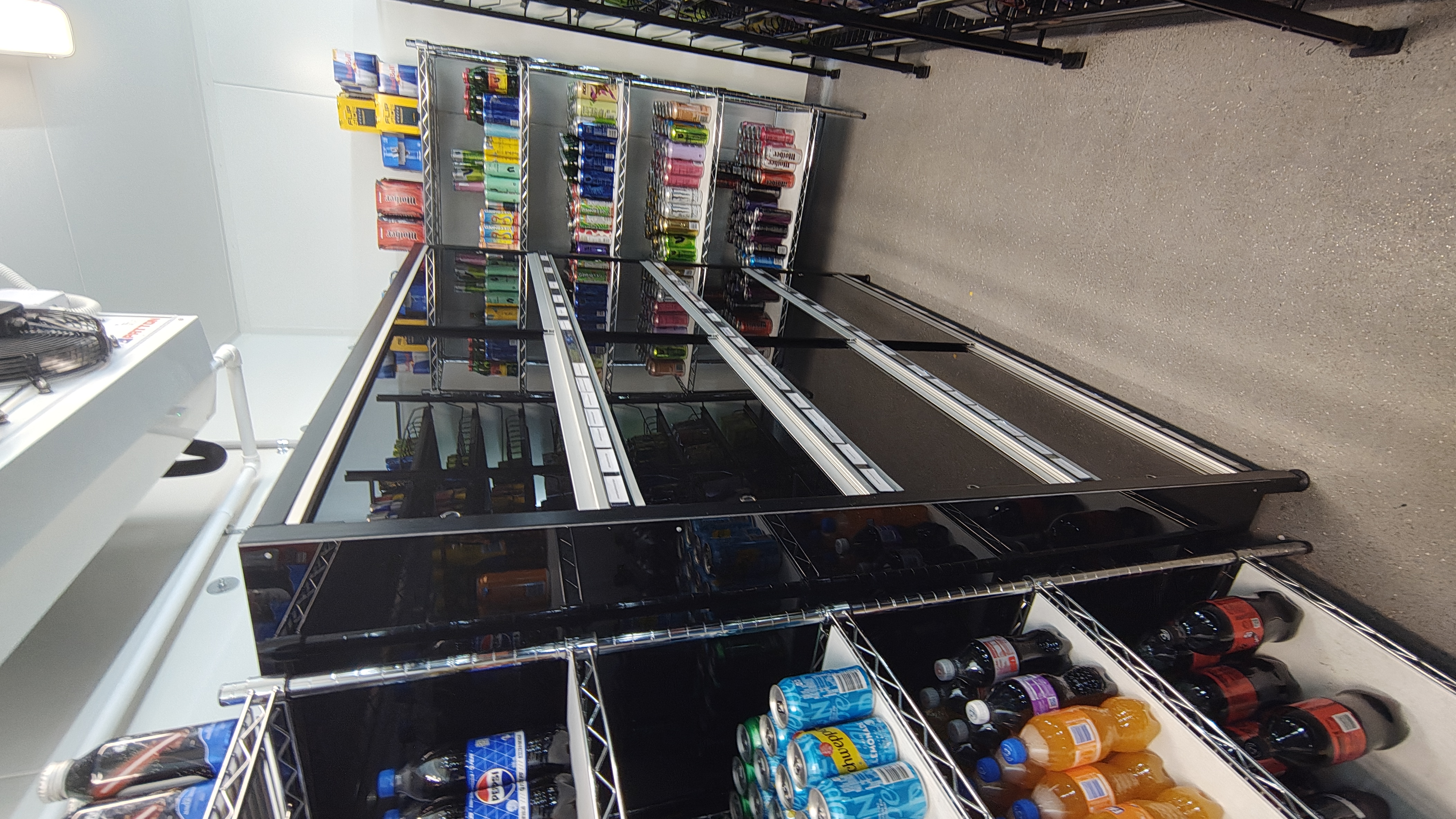 Cabinets & Wardrobes