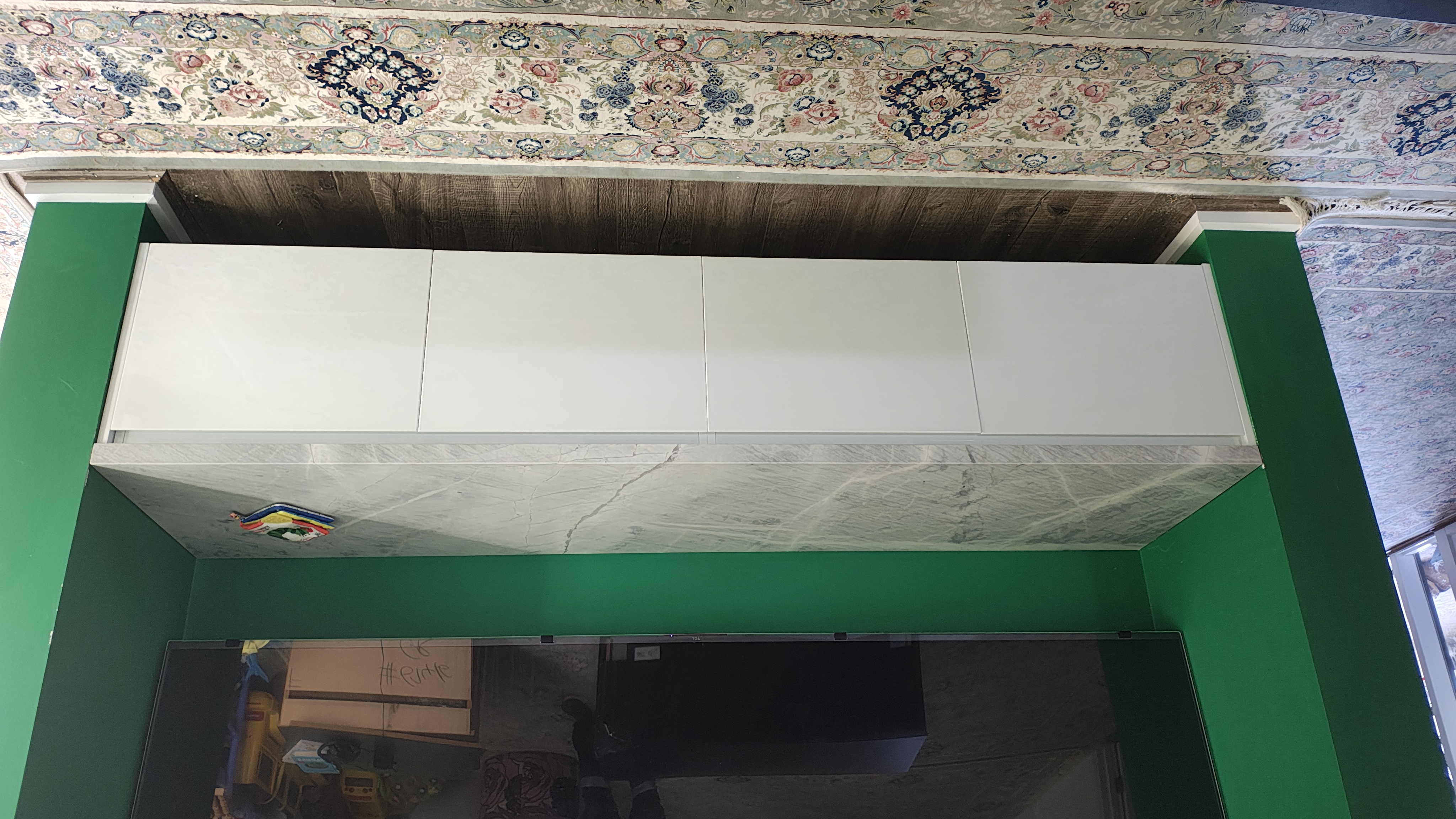 Cabinets & Wardrobes
