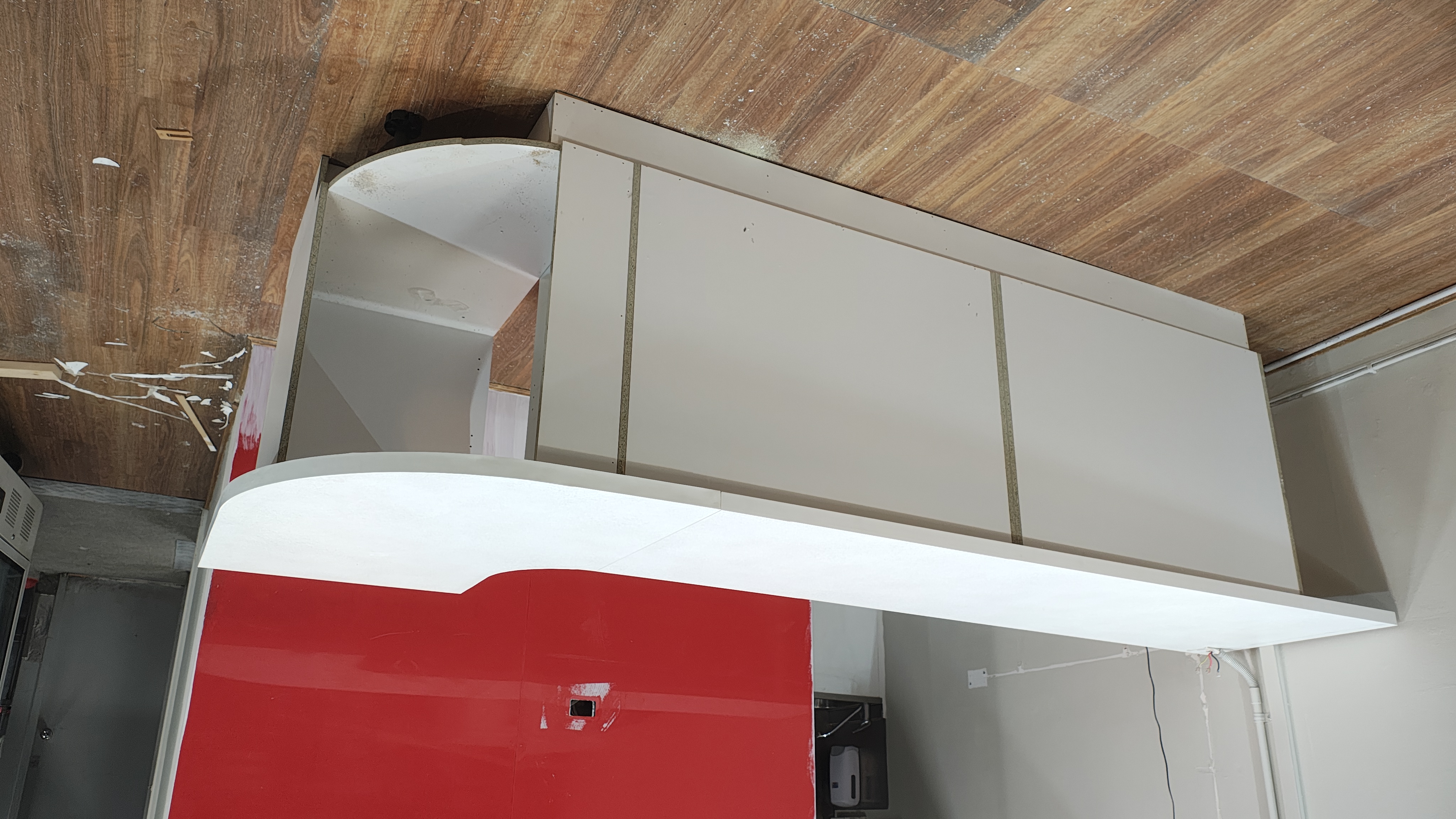 Cabinets & Wardrobes