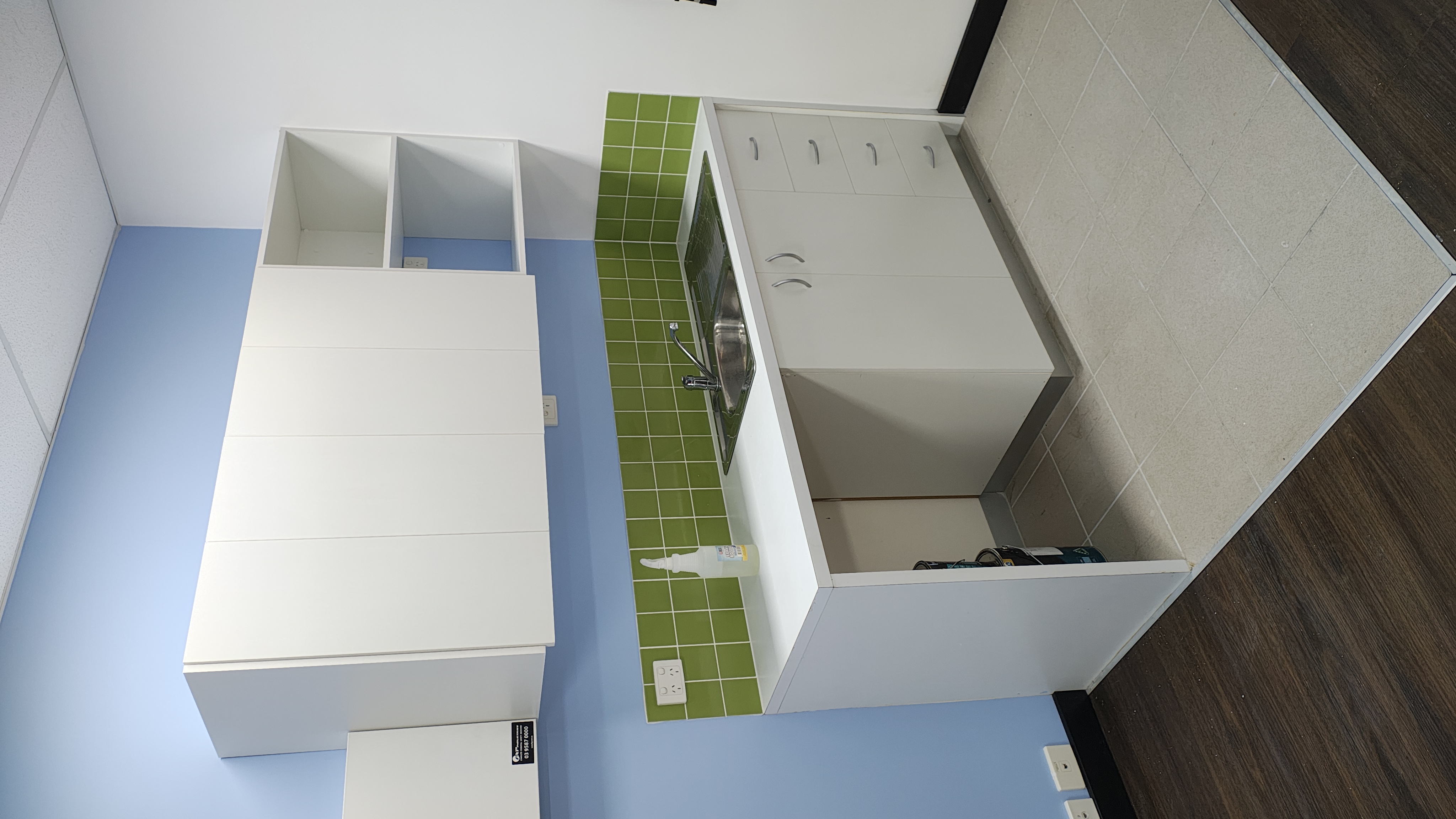 Cabinets & Wardrobes